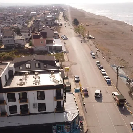 Rueya 아파트호텔